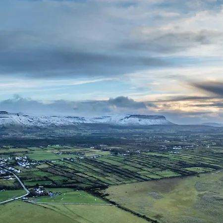 بيت للعطل Mullaghmore *